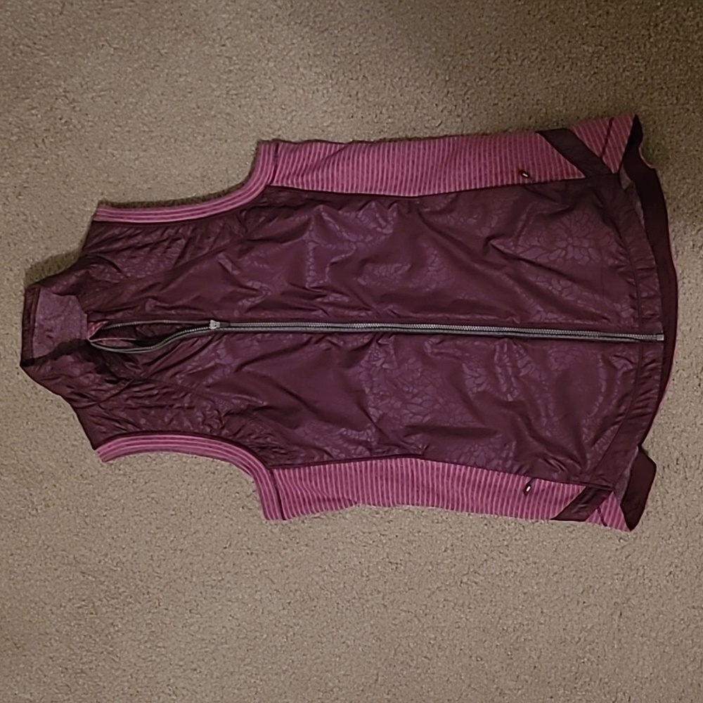 Lululemon Running Vest, Size 6, Color- Burgandy and Pink